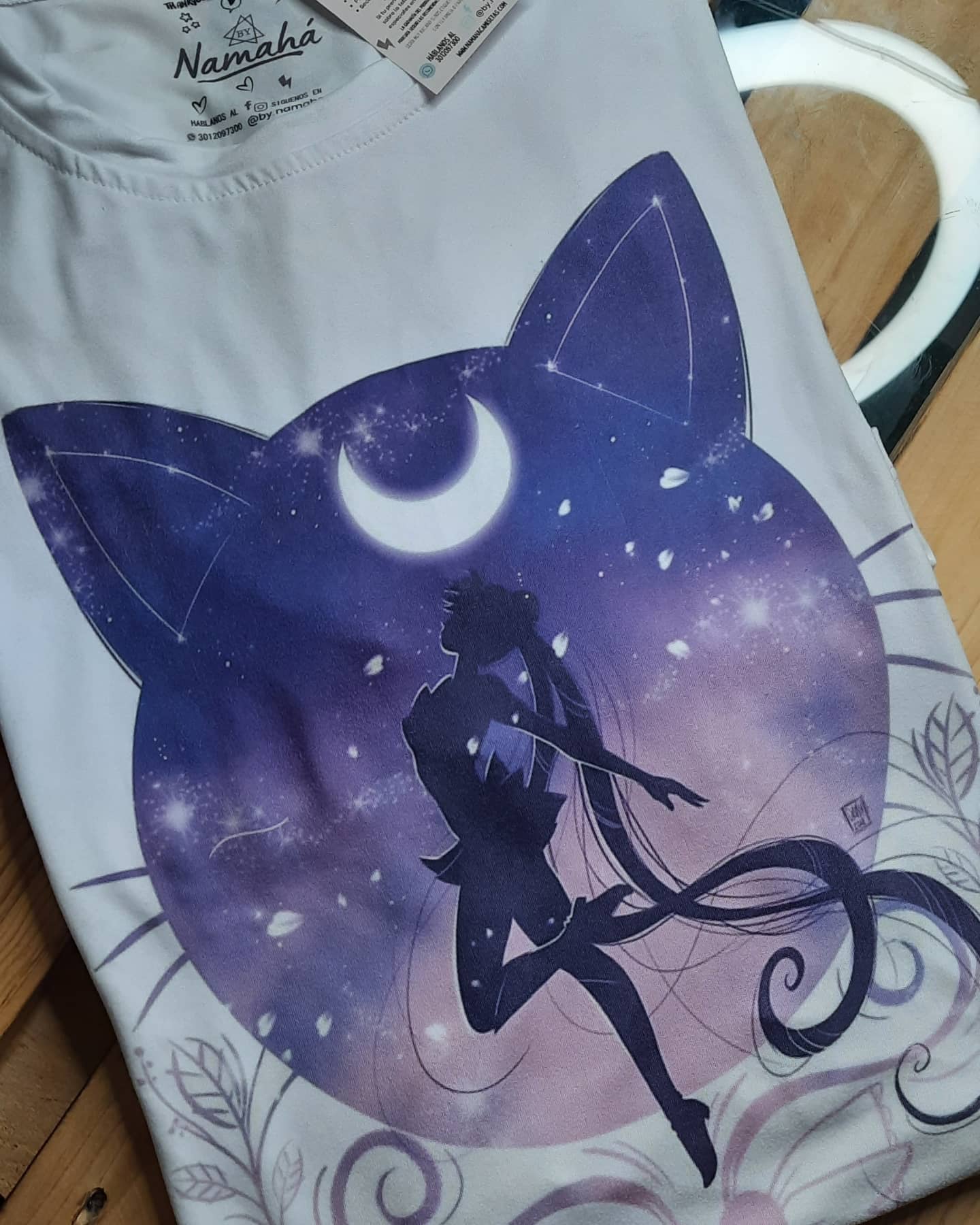 Camiseta Sailor Moon Transformación
