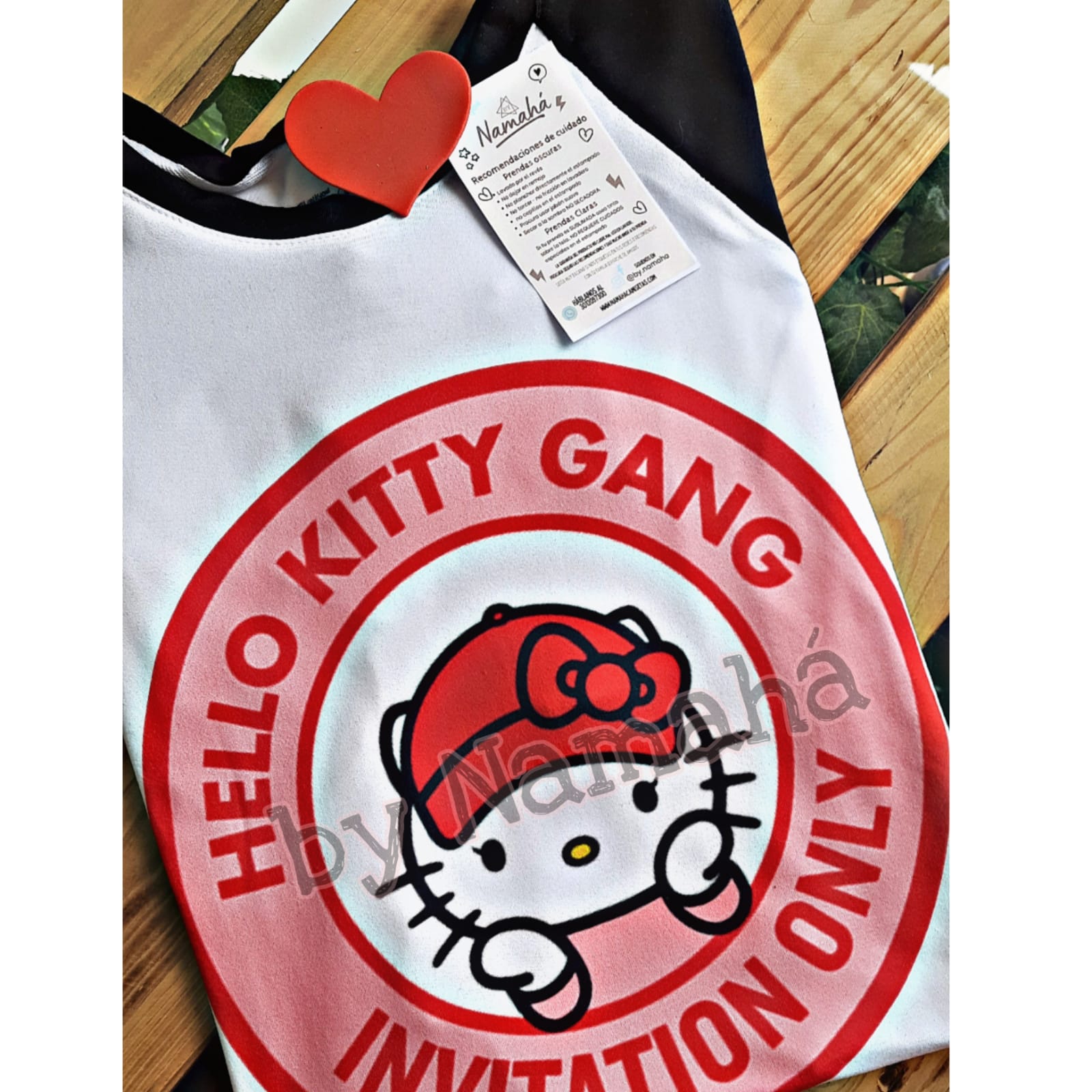 Camiseta Club de Hello Kitty