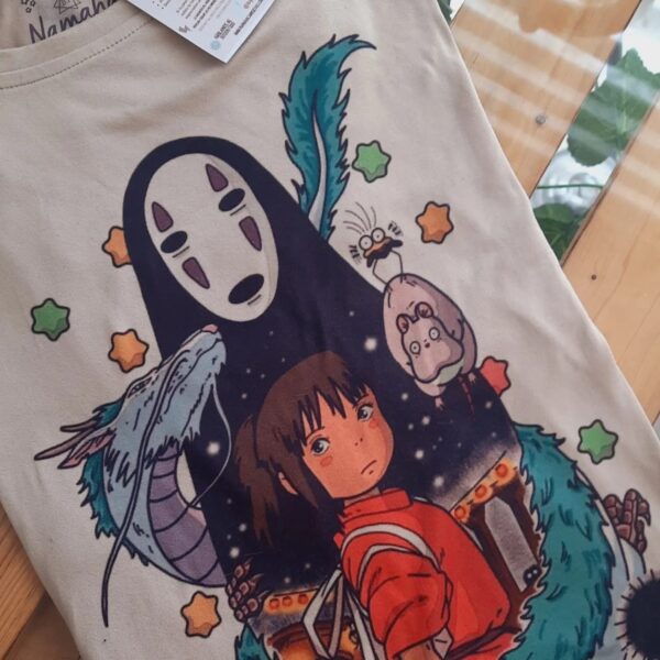 Camiseta Viaje de Chihiro