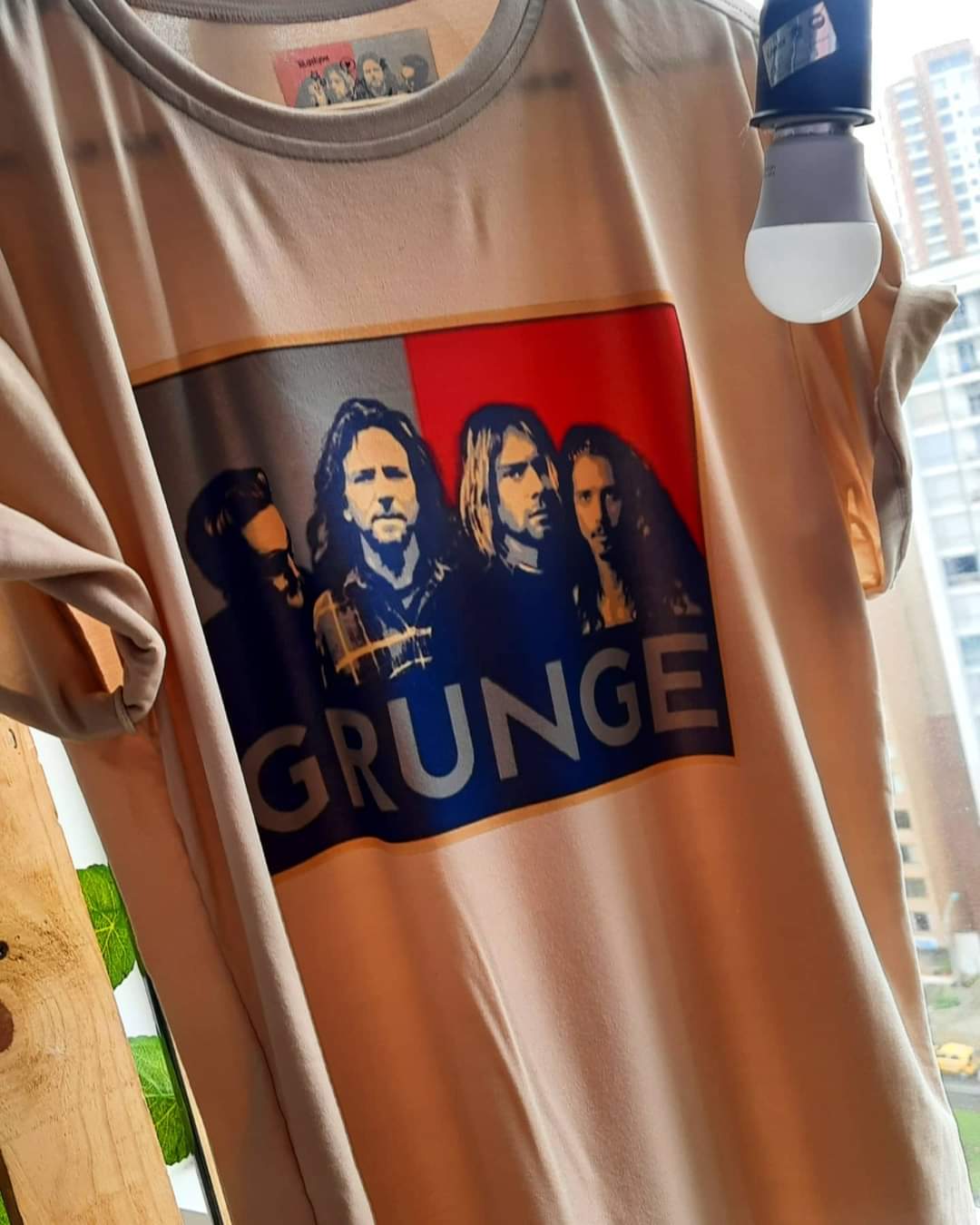 Camiseta GRUNGE