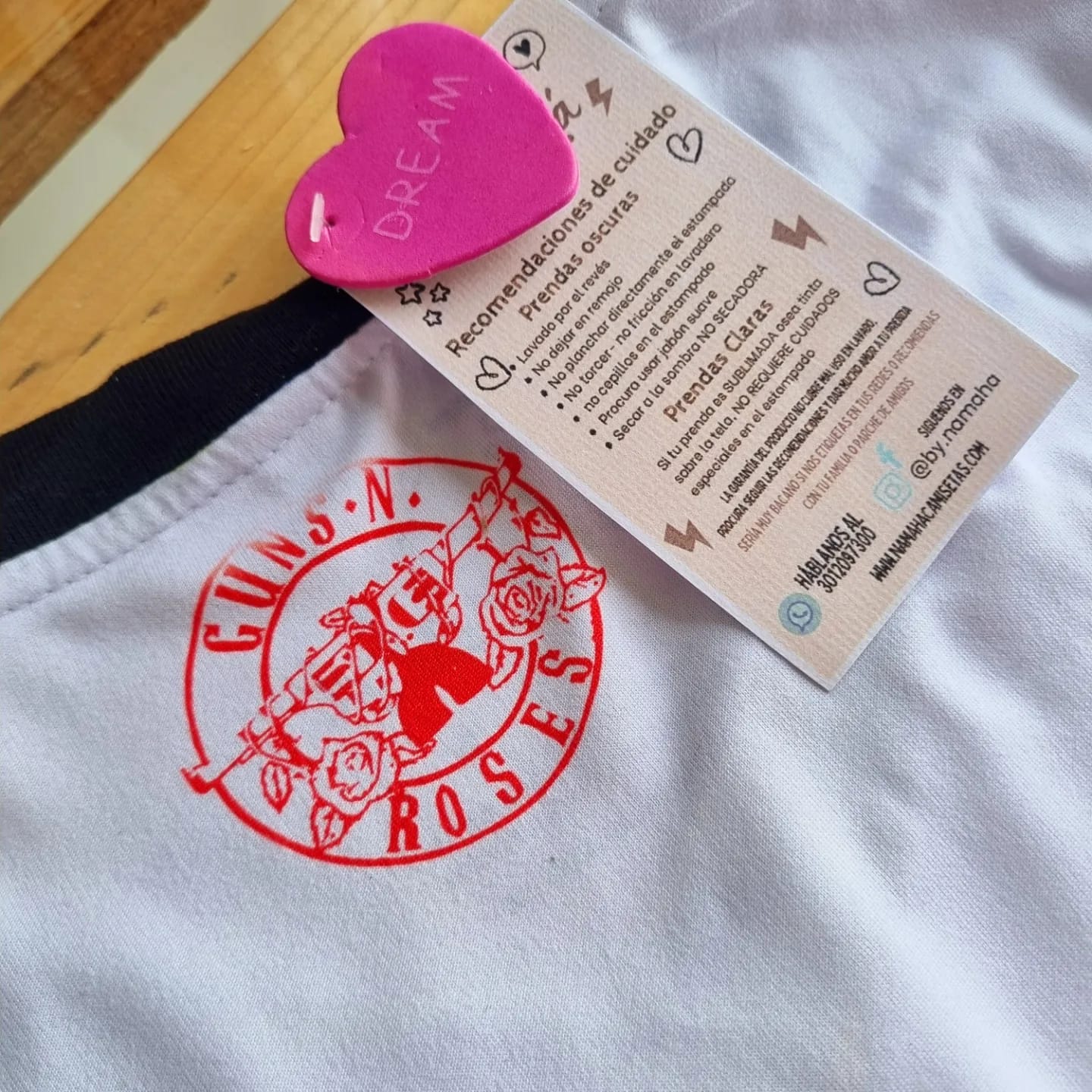 Camiseta Guns And Roses PINK