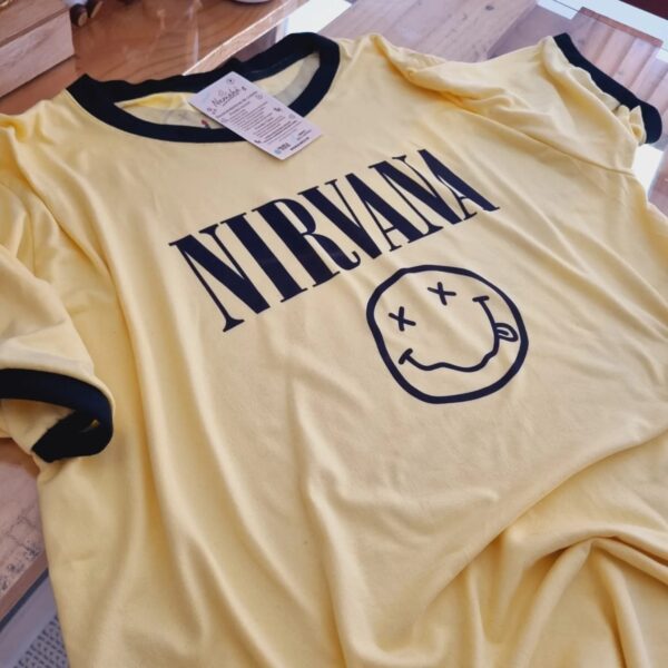 Camiseta Nirvana B/N