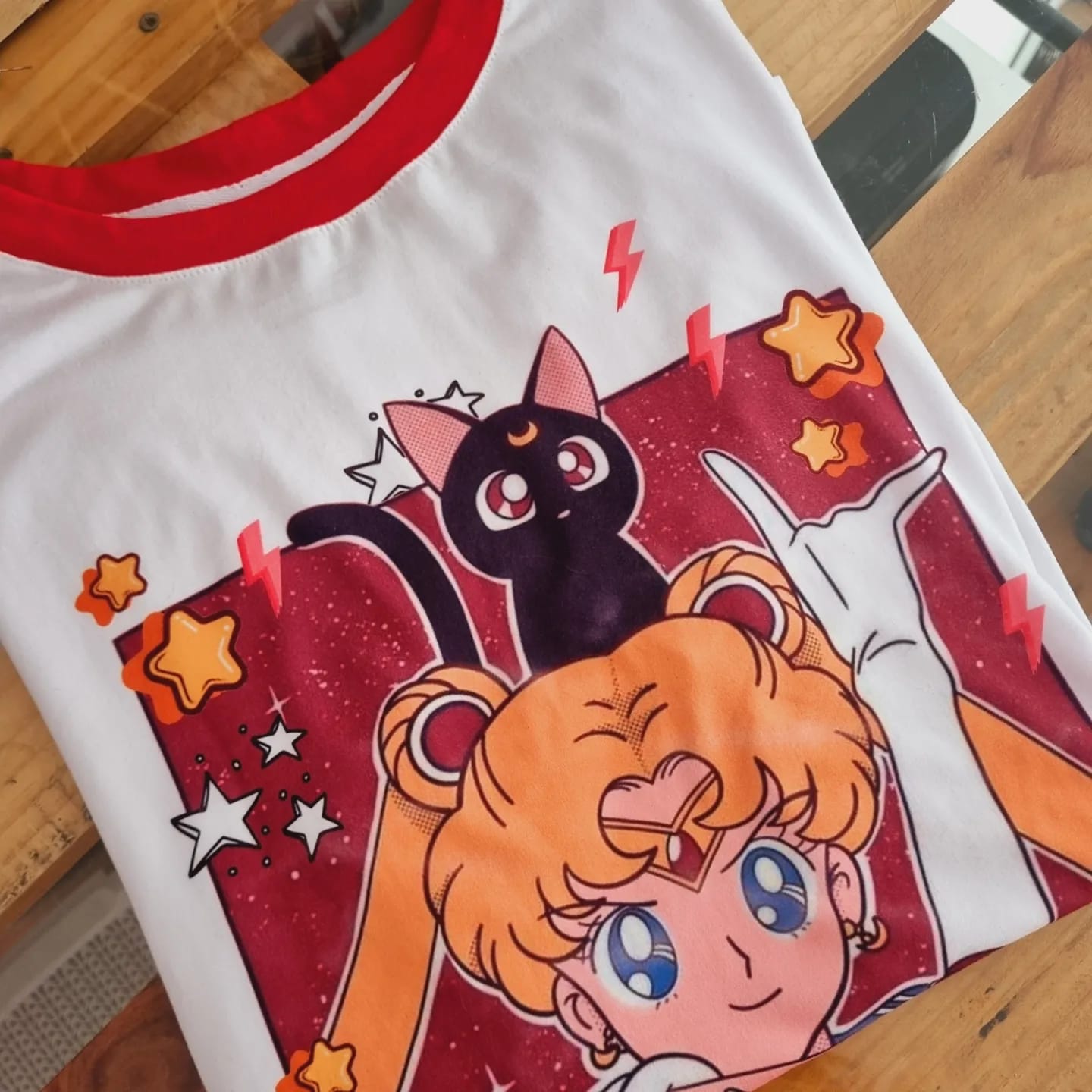 Camiseta Serena y Luna STARS