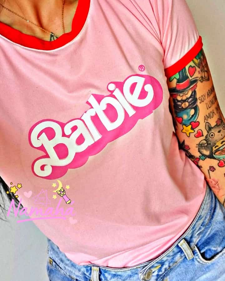 Camiseta Barbie Clásica rosa