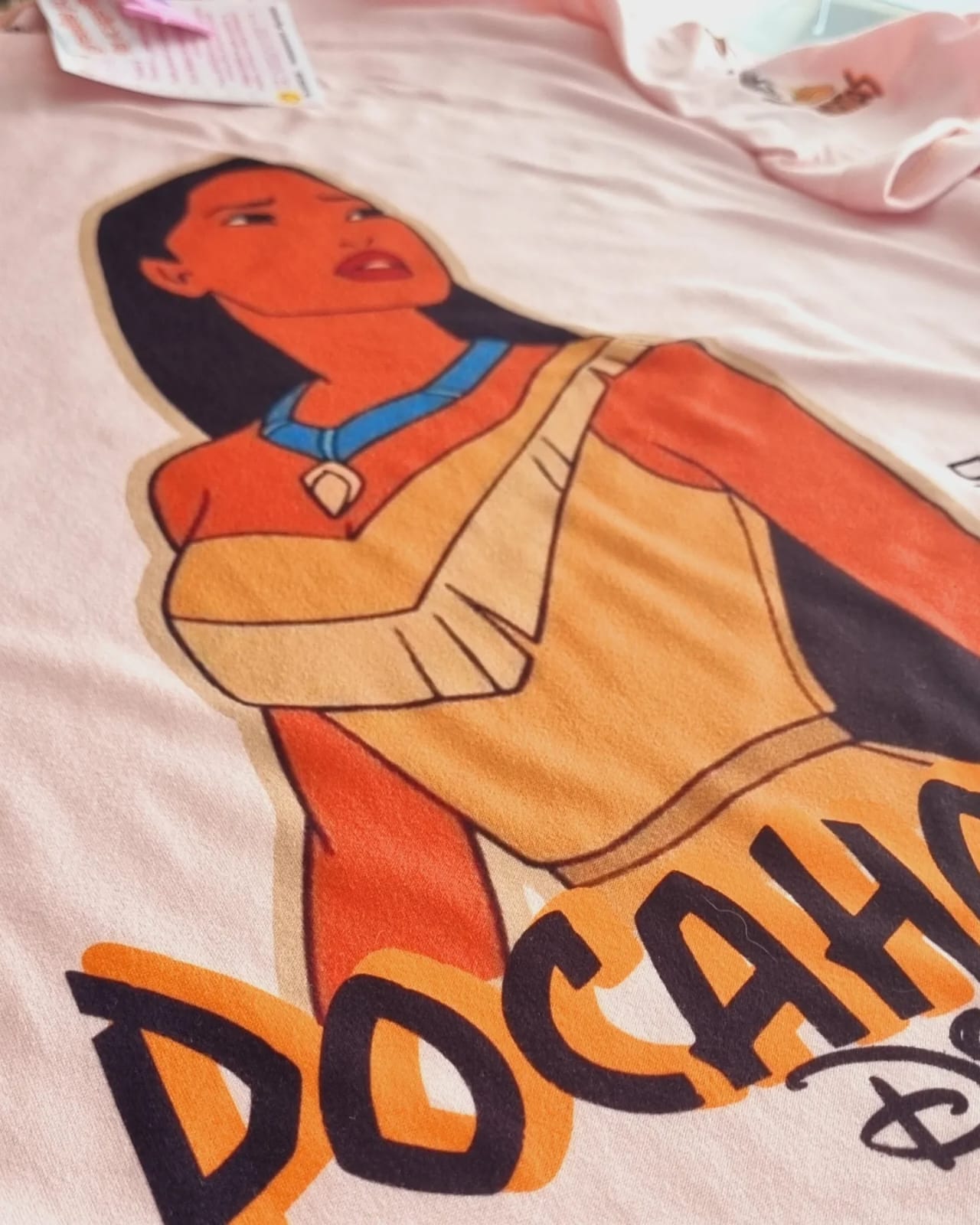 CAMISETA POCAHONTAS
