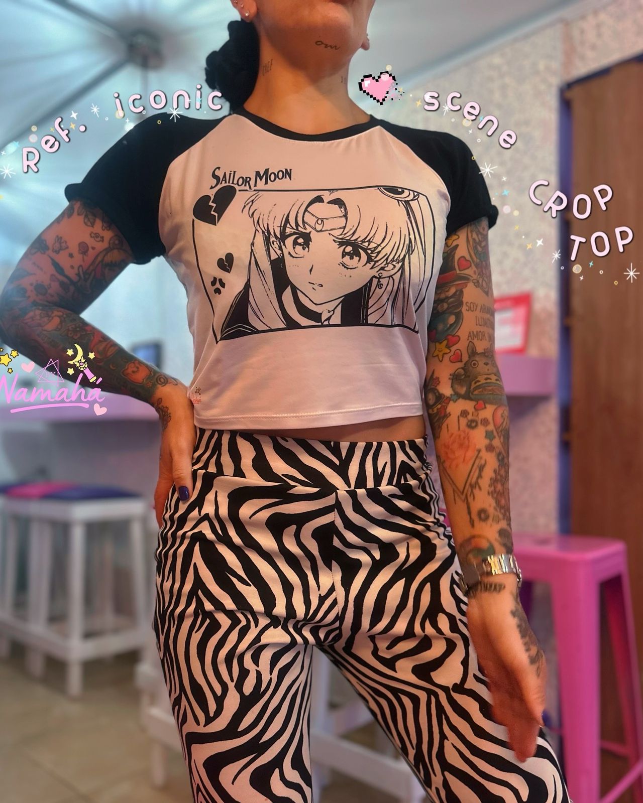 CAMISETA SAILORMOON ICONIC SCENE